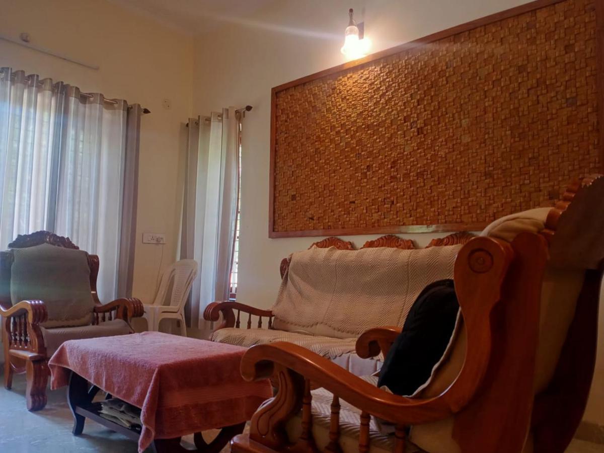 Sinai Homestay Alappuzha Luaran gambar