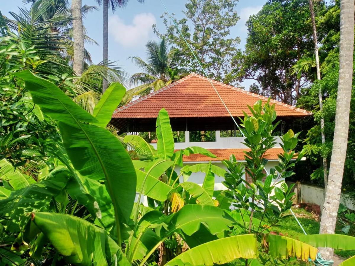 Sinai Homestay Alappuzha Luaran gambar